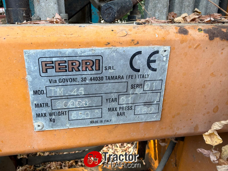 Trincia Braccio Decespugliatore Ferri tm45 mt 4,5 testa a coltelli pto x Trattore Agricolo-braccio-decespugliatore-ferri-tm45-usato 1.jpg